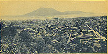 https://upload.wikimedia.org/wikipedia/commons/thumb/9/91/Kagoshima_1914.jpg/220px-Kagoshima_1914.jpg